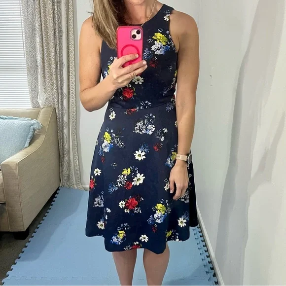 Banana Republic- NWT, Navy floral fit and flare - Picture 5 of 5